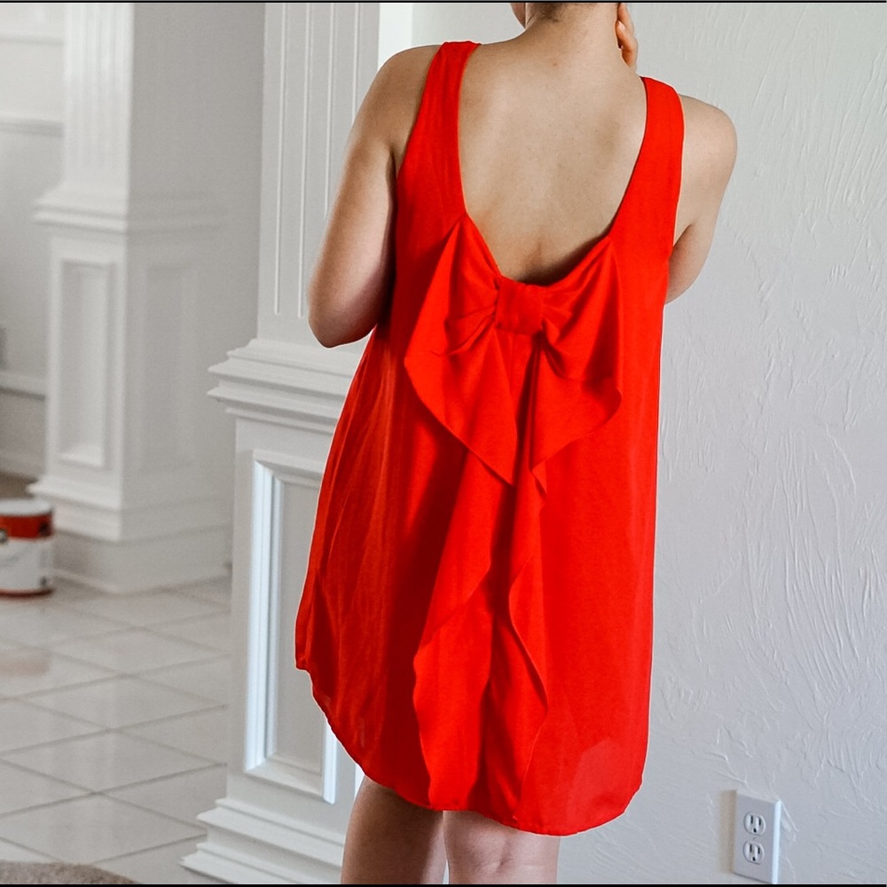 Red Bow Back Dress - Picture 4 of 8
